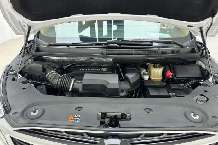 Used Buick GL8 2020 ES Land Cruiser 653T Luxury Model
