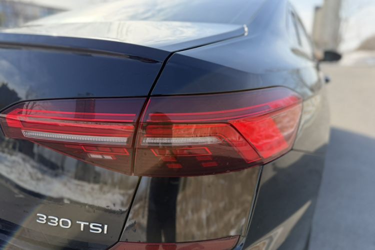 Used Volkswagen Passat 2020 Facelift 330TSI Elite Edition China VI Standard