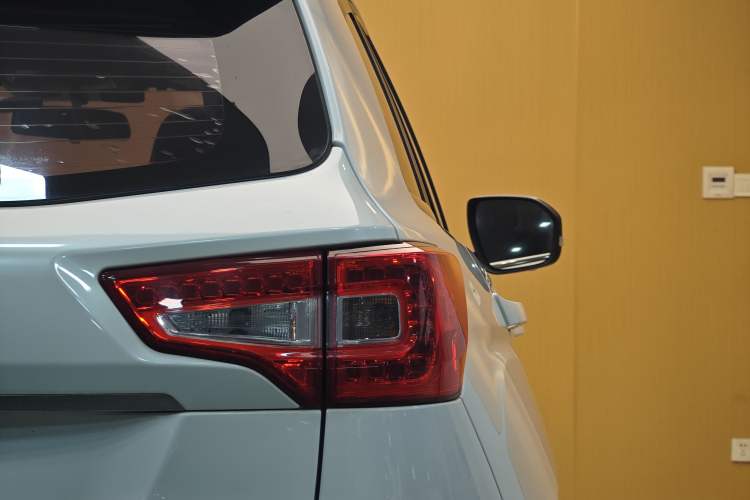 Used Changan CS75 2016 1.8T Automatic Elite Model China V Standard