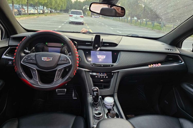 Used Cadillac XT5 2020 28T Luxury Version
