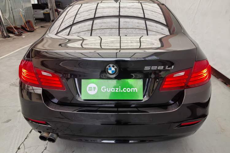 Used BMW 5 Series 2014 520Li Elegant Model
