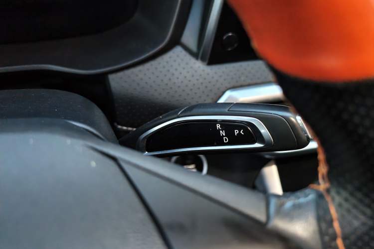 Used SAIC MAXUS EUNIQ 5 2022 Luxury Edition Six Seats
