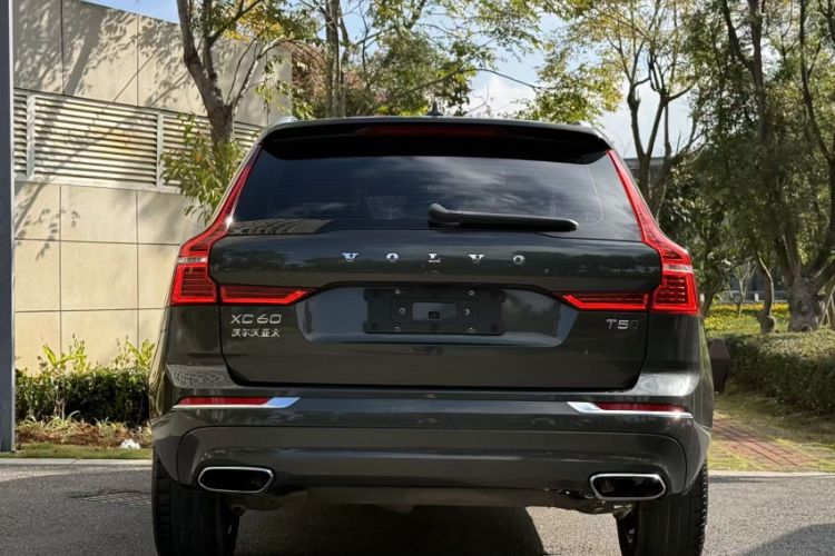 Used Volvo XC60 2021 T5 4x4 Smart Luxury Edition
