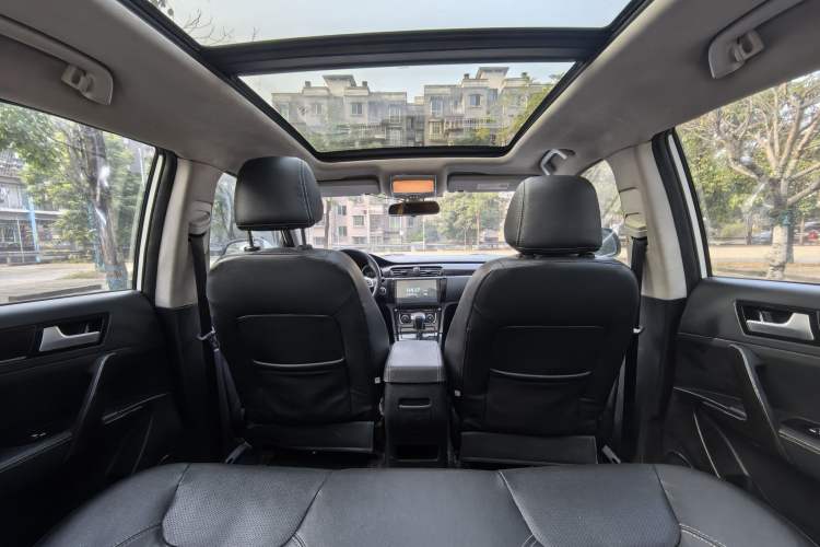 Used Zotye T600 2015 2.0T DCT Prestige Edition
