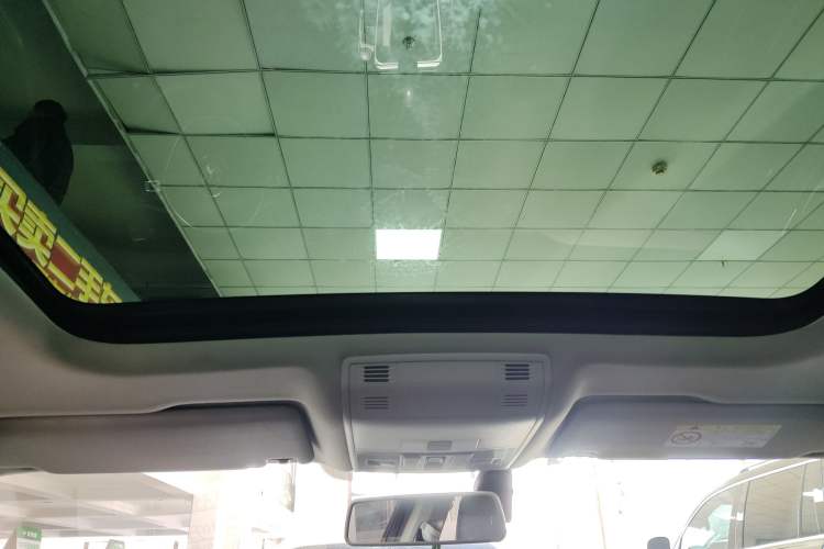 Used Volkswagen Magotan 2018 330TSI DSG Advanced Model
