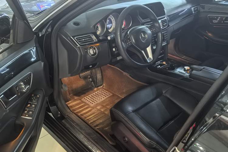 Used Mercedes-Benz E-Class 2014 E 260 L Sport Edition
