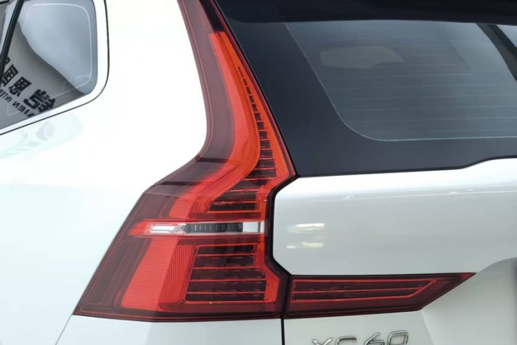 Used Volvo XC60 2024 B5 4x4 Smart Luxury Edition