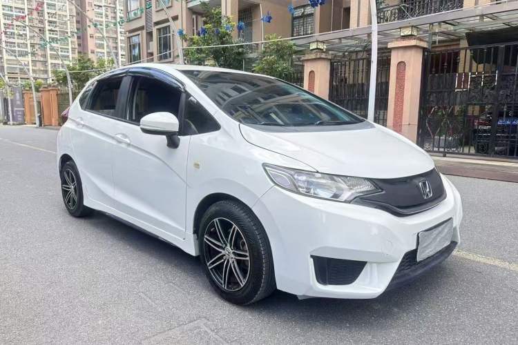 Used Honda Fit 2016 1.5L LXS CVT Comfort Sunroof Version