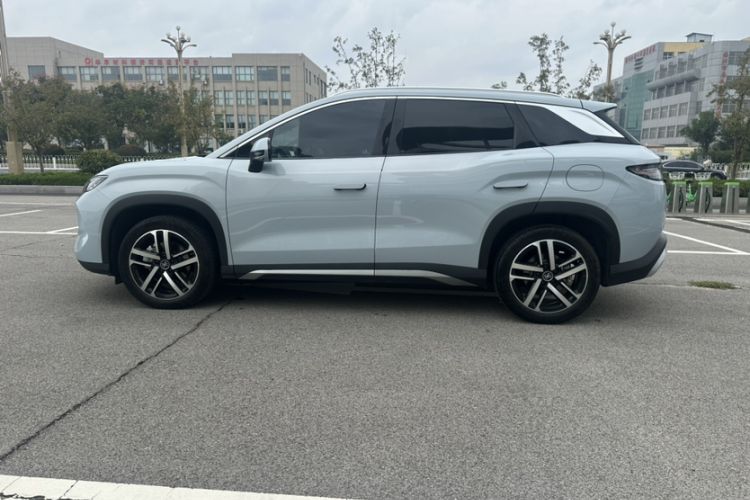 Used BYD Song L DM-i 2024 112 km Leading Edition
