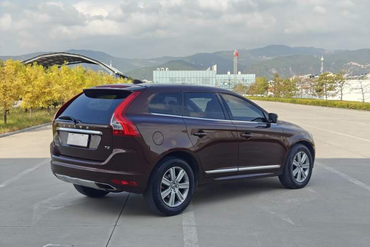 Used Volvo XC60 2016 T5 Smart Version
