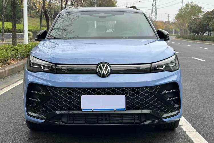 Used Volkswagen Tiguan L 2024 PRO 380TSI Four-Wheel Drive R-Line Prestige Edition
