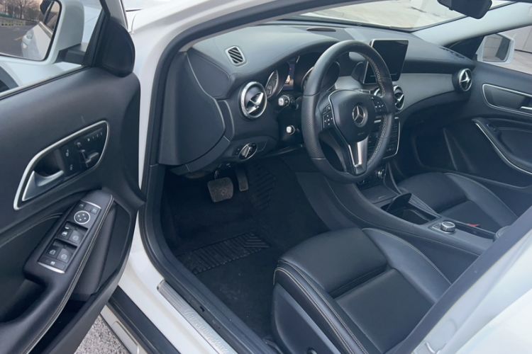 Used Mercedes-Benz GLA 2016 GLA 200 Fashion Model
