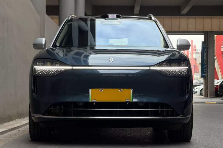 Used Hima AITO M9 2024 Range-Extended Ultra Version 52 kWh 5-Seater Model
