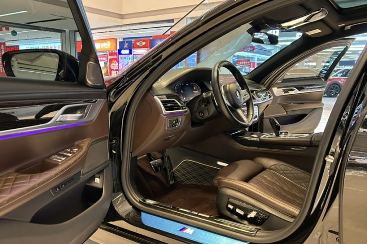 Used BMW 7 Series 2021 740Li Leading Model M Sport Package
