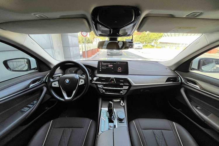 Used BMW 5 Series 2021 530Li Leading Luxury Package