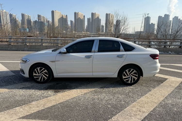 Used Volkswagen Lavida 2022 1.5L Automatic Comfort Edition
