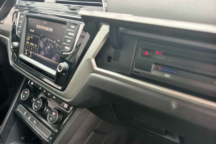 Used Volkswagen Touran 2018 Volkswagen Touran L 280TSI DSG Comfort Edition 7 Seats China V Emission Standard
