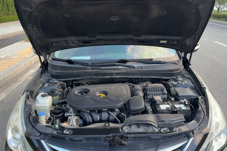 Used Hyundai Sonata 2013 2.0L Automatic Luxury Edition
