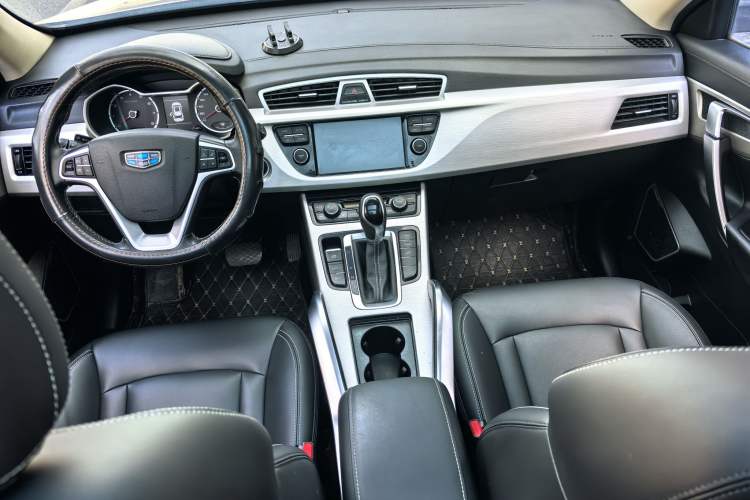 Used Geely Auto Emgrand X7 Sport 2018 1.8TD Automatic Two-Wheel Drive Zhiya Model
