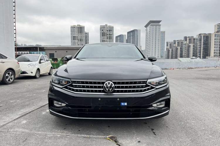 Used Volkswagen Magotan 2023 2 Million Units Commemorative Edition 330TSI DSG Luxury Version