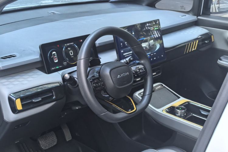 Used AION Y 2021 70 Enjoyment Tech Edition
