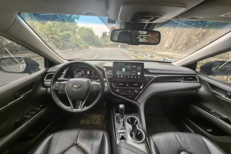 Used Toyota Camry 2023 Dual-Motor 2.5HG Luxury Edition