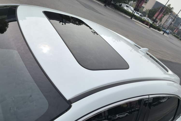 Used Honda Civic 2021 HATCHBACK 220TURBO CVT New Trendsetter
