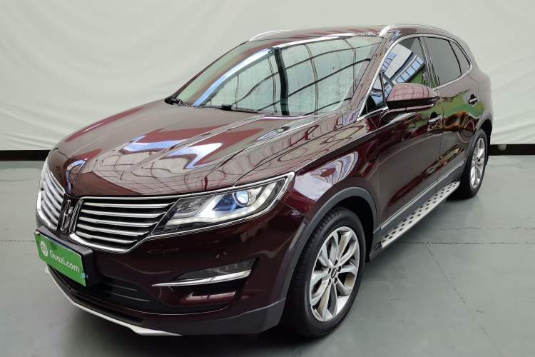 Used Lincoln MKC 2017 2.0T Two-Wheel-Drive Luxury Edition

