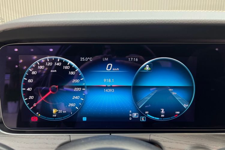 Used Mercedes-Benz E-Class 2021 E 300 L Sporty and Stylish Model
