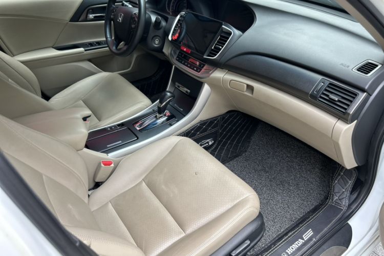 Used Honda Accord 2014 2.0L EX Luxury Edition
