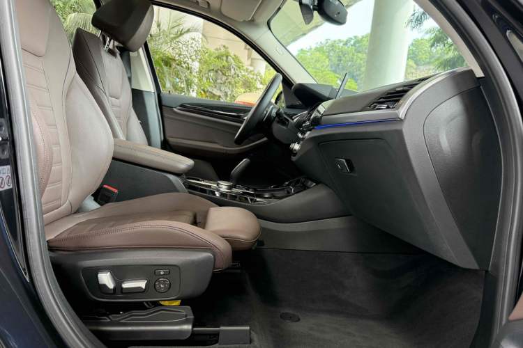 Used BMW X3 2021 xDrive30i Luxury Model with M Sport Package
