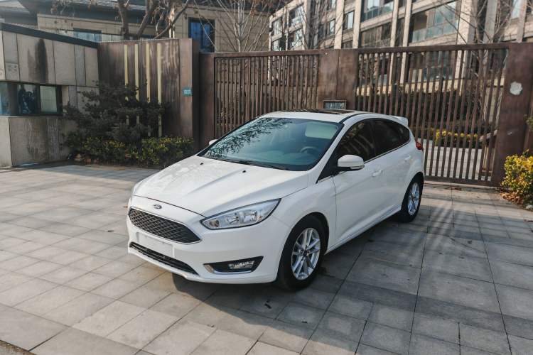 Used Ford Focus 2015 Hatchback EcoBoost 180 Automatic Elite Model