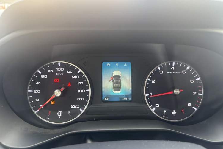 Used Roewe i5 2021 1.5L Manual Diamond Edition