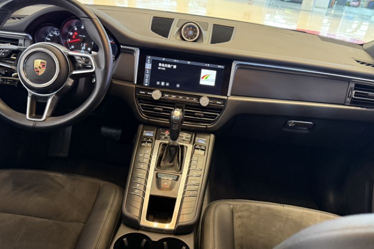 Used Porsche Macan 2018 Macan 2.0T
