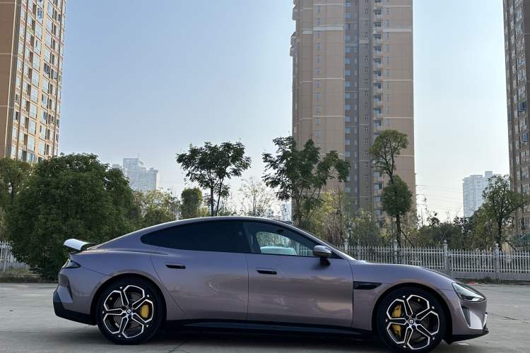 Used  SU7 2024 Four-Wheel Drive Ultra-Long Range Advanced Intelligent Driving Max Edition
