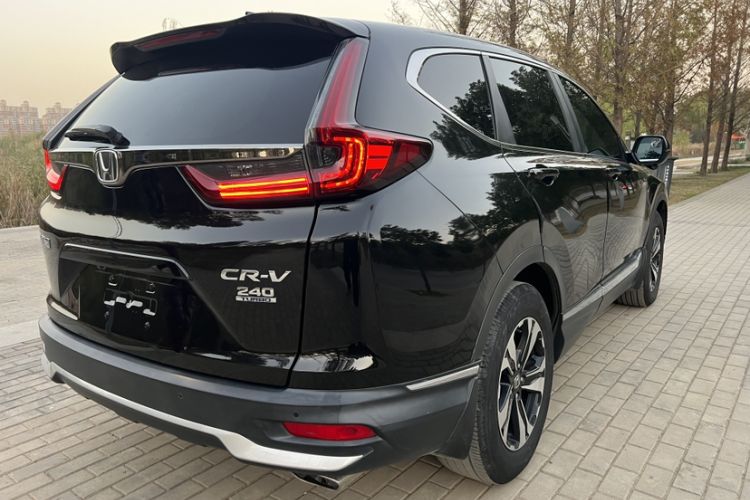 Used Honda CR-V 2021 240TURBO CVT 2WD Fashion Edition
