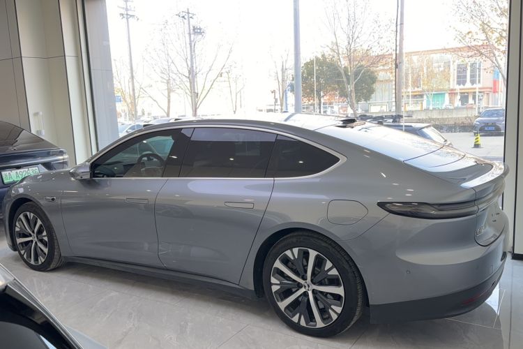 Used Nio ET7 2024 75 kWh Executive Edition
