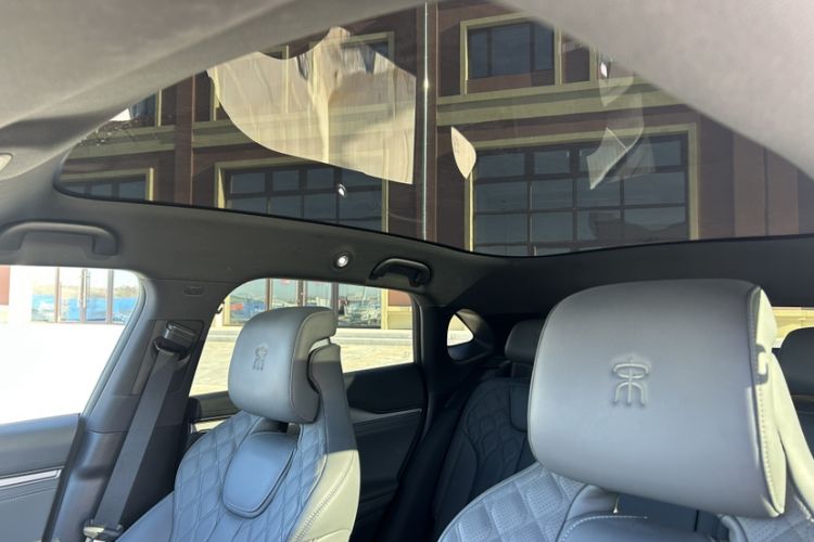 Used BYD Song L EV 2025 Intelligent Driving Version 662 km LiDAR Excellence Edition
