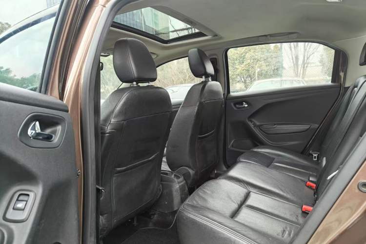 Used Peugeot 301 2014 1.6L Automatic Prestige Edition