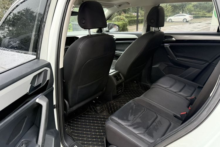 Used Volkswagen Tayron 2021 330TSI Two-Wheel Drive Luxury Smart Connectivity Version
