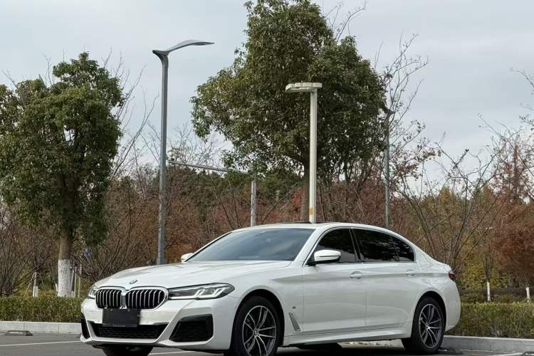 Used BMW 5 Series 2022 Restyled 525Li M Sport Package
