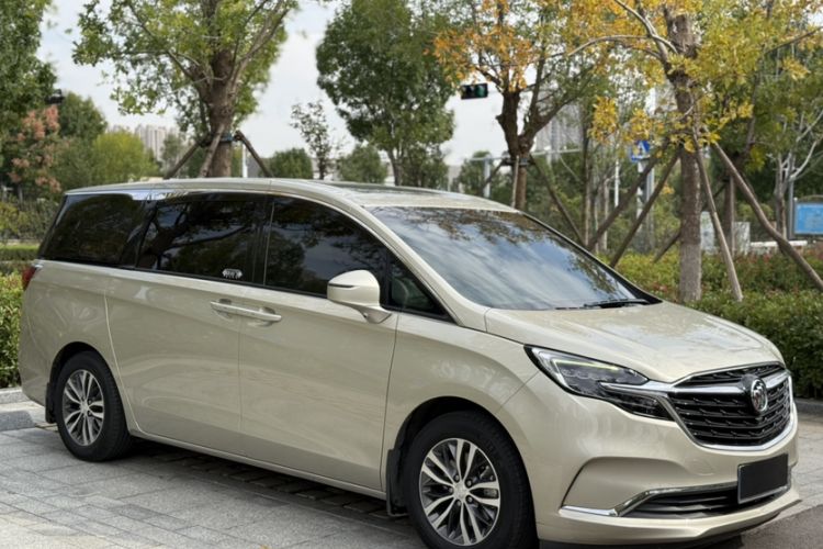 Used Buick GL8 2021 ES Landtrek 653T Comfort Edition