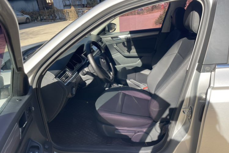 Used Volkswagen Bora 2018 1.5L Automatic Fashion Model