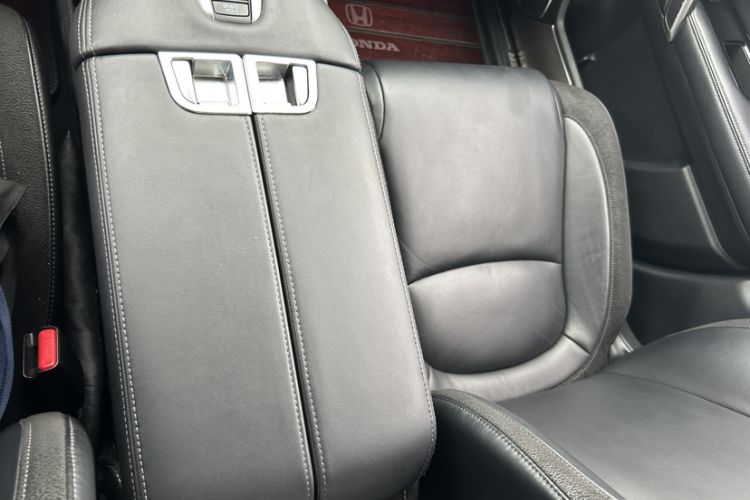 Used Honda Avancier 2017 240TURBO Two-Wheel Drive Premium Edition