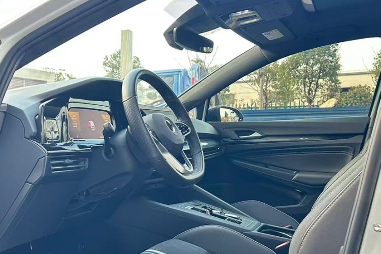 Used Volkswagen Golf 2021 280TSI DSG R-Line
