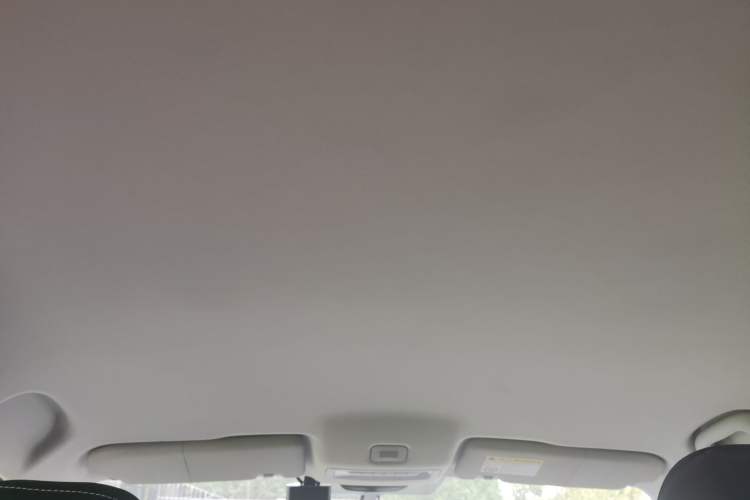 Used Roewe i5 2021 1.5L Manual Platinum Edition
