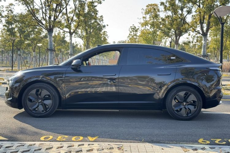 Used ONVO L60 2024 60 kWh Rear-Drive Version
