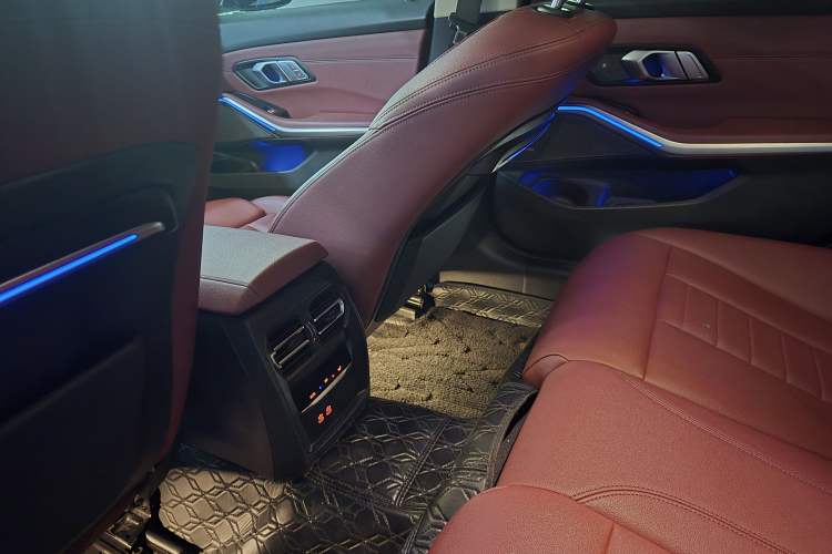 Used BMW 3 Series 2021 Second Facelift 325Li M Sport Night Edition Package
