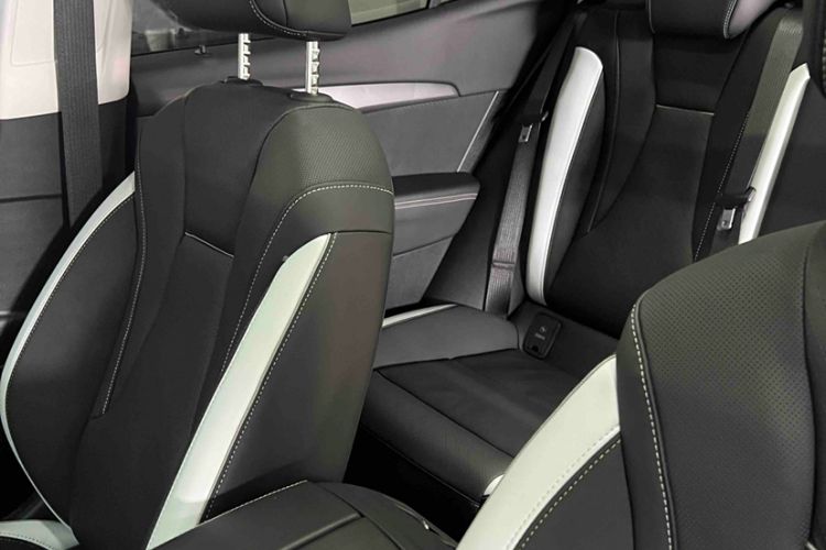 Used Buick Envision 2024 Encore S 25T Ignite Black Style Edition
