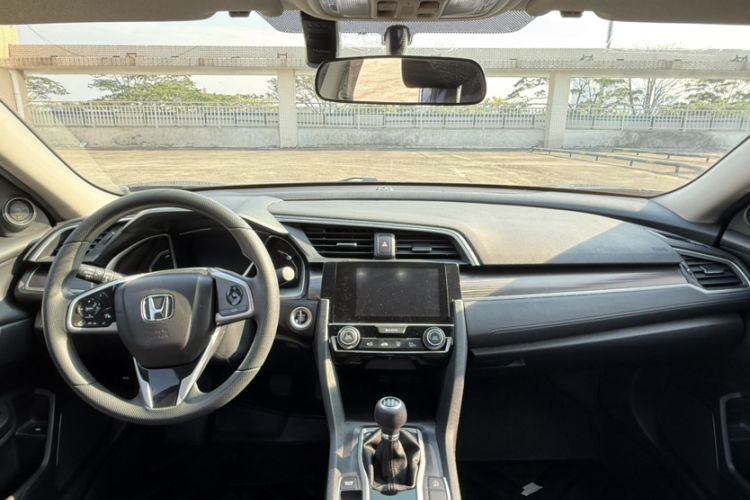 Used Honda Civic 2019 220TURBO Manual Jinkong Edition China VI
